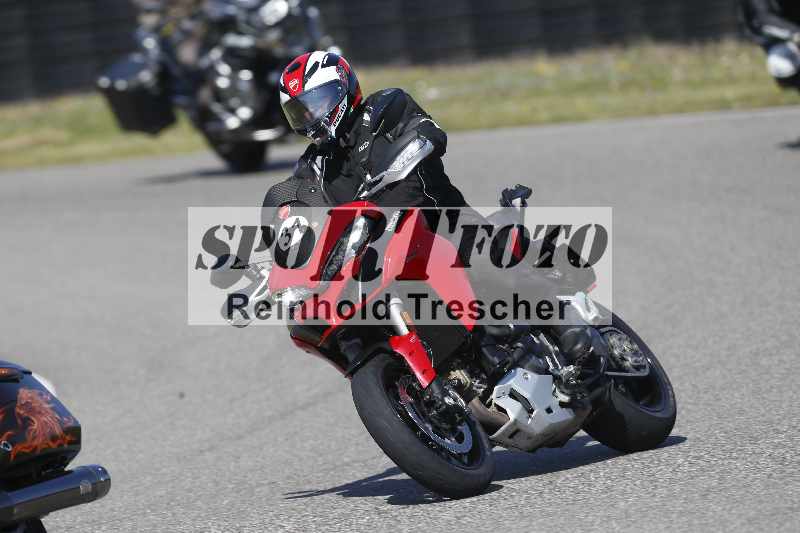 /01 02.04.2026 MAZ ADR/Gruppe rot/31